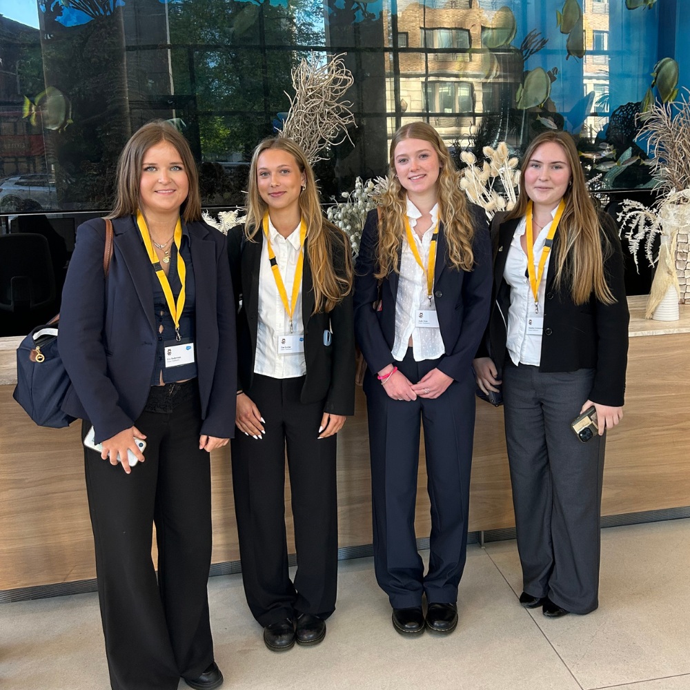 Sixth Formers Rise to the AI Challenge Sixth Formers Rise to the AI Challenge