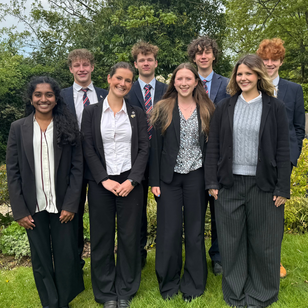 All Eight Upper Sixth Medics Secure University Offers