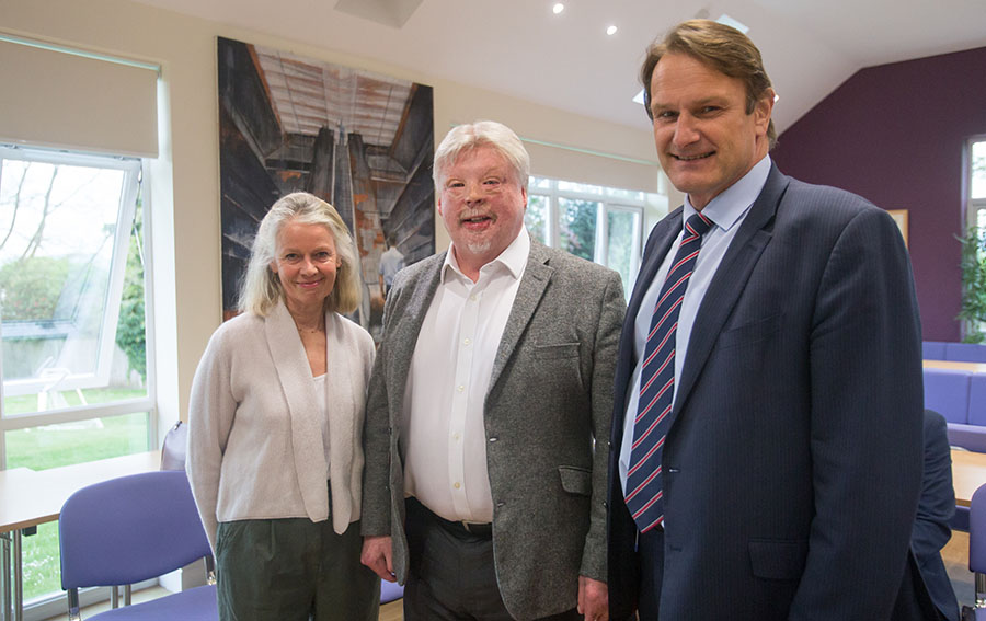 Judy Grill, Simon Weston, Simon Williams